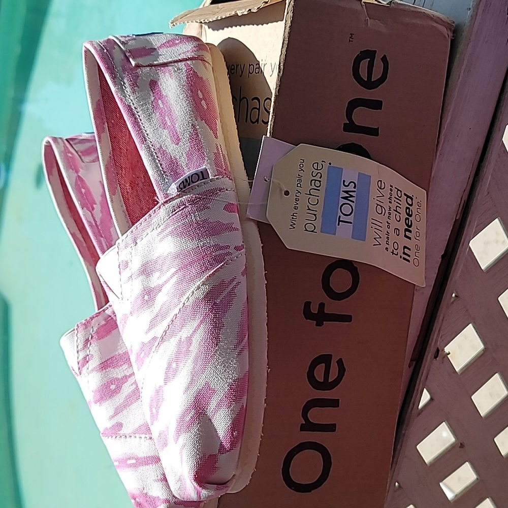 New TOMS Pink Tie-Dye Canvas Slip-On Shoes